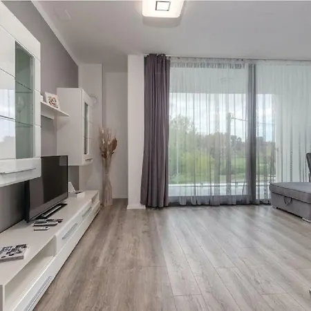 Apartment Salona